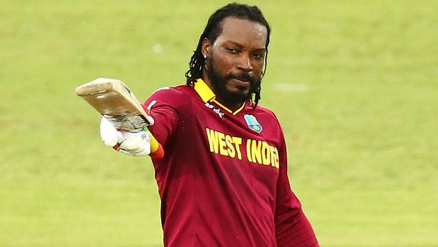 Chris Gayle Scored 10000 Runs In T-20 - IPL 2017: T-20 में 10, 000 रन बनाने वाले पहले क्रिकेटर बने क्रिस गेल | Patrika News